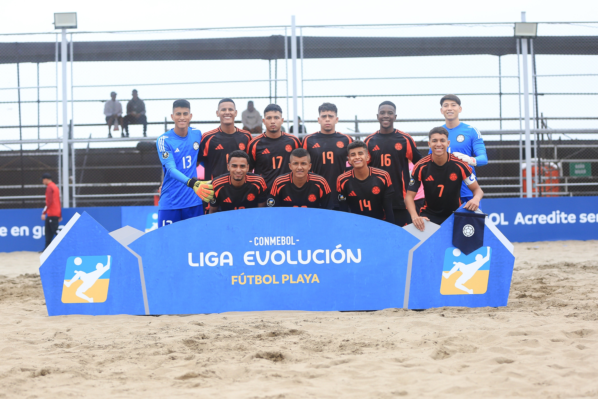 Debut de las Selecciones de Fútbol Playa en la CONMEBOL Liga Evolución