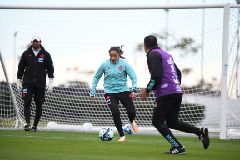 Selección Femenina, 21 de julio